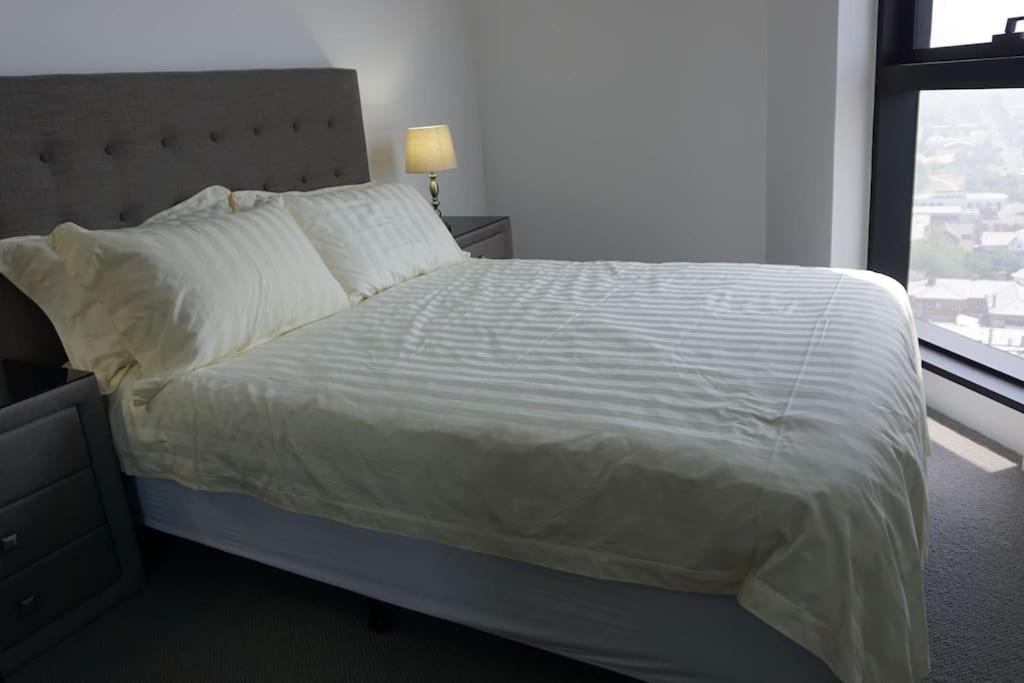 Ferienwohnung Skyone Lux 2Bed2Bath Aprt In Boxhill And Free Carpark Box Hill Exterior foto