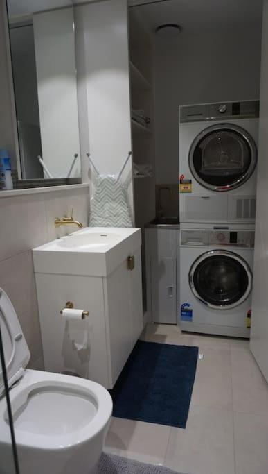 Ferienwohnung Skyone Lux 2Bed2Bath Aprt In Boxhill And Free Carpark Box Hill Exterior foto